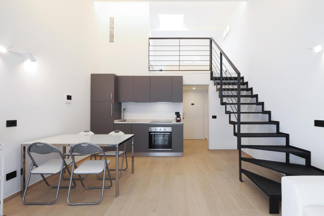 Mila Apartments Cavalcabo Милано Екстериор снимка